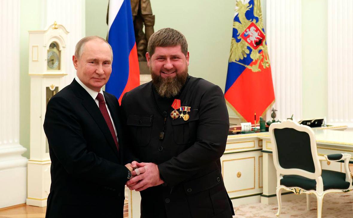 Путин вручил Кадырову орден Александра Невского — РБК