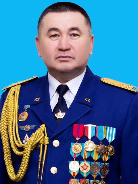 полковник Мұстабеков АД 2.jpg