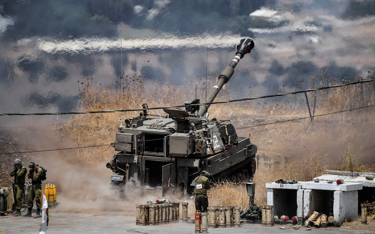 Армия Израиля начала обстрел ракетных установок в Ливане — РБК