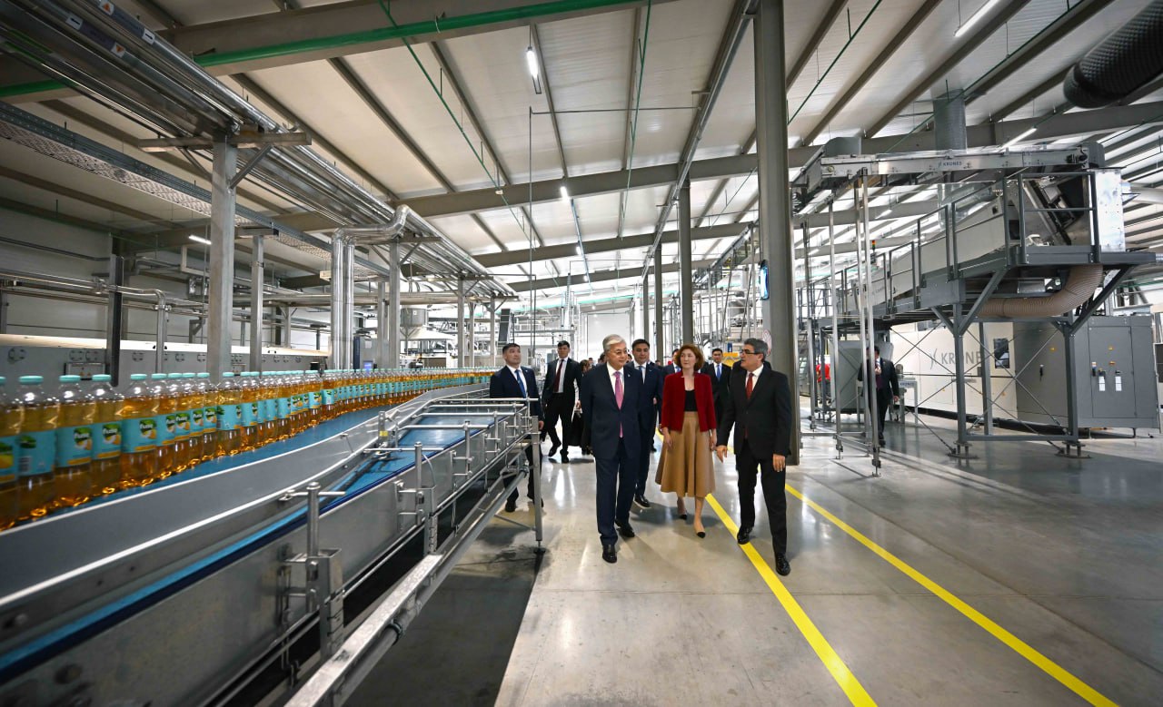 1744369688154044.jpg 5461038857052089701.jpg