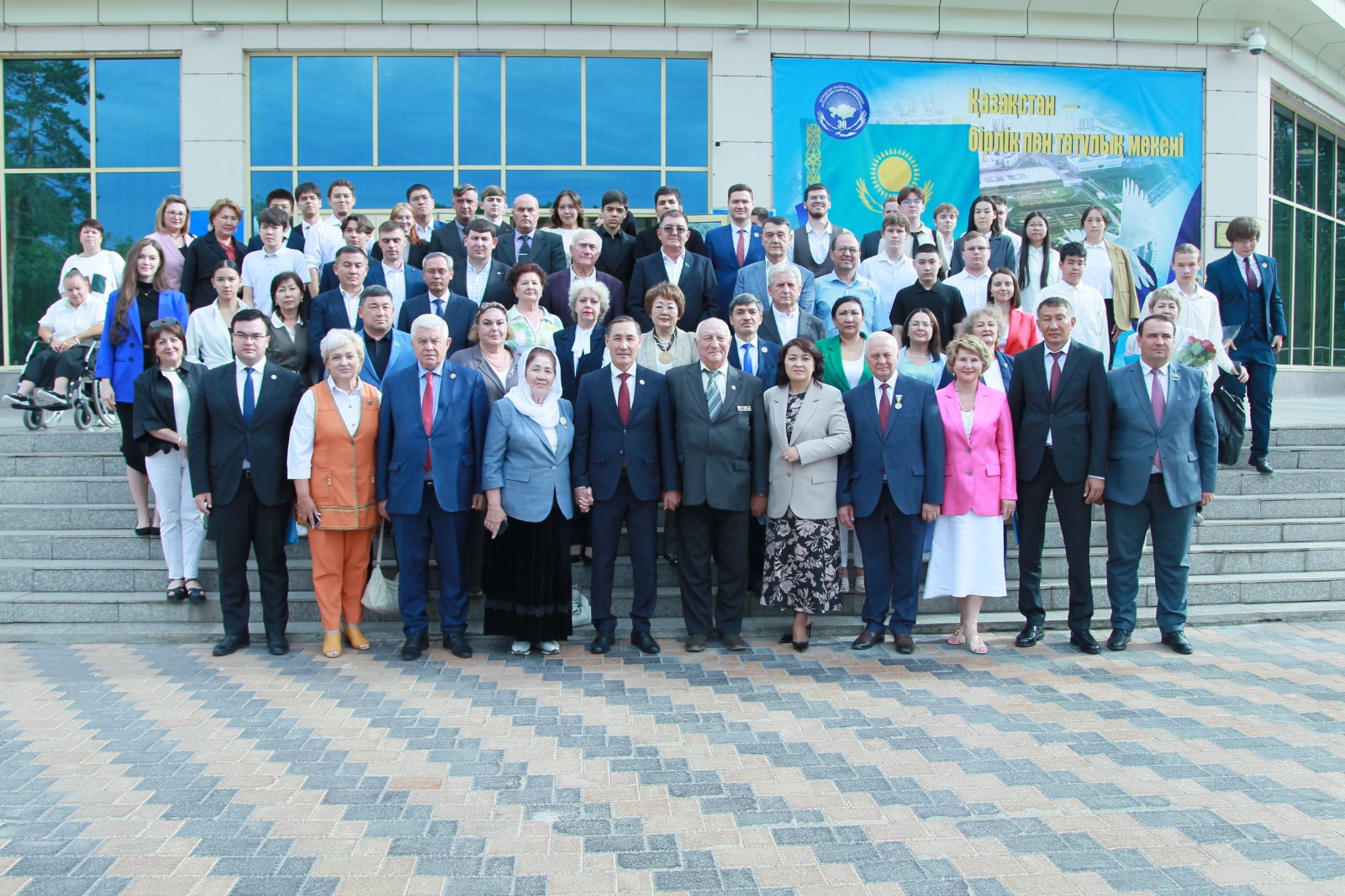 1754588591659849.jpg 1754588591659849.jpg