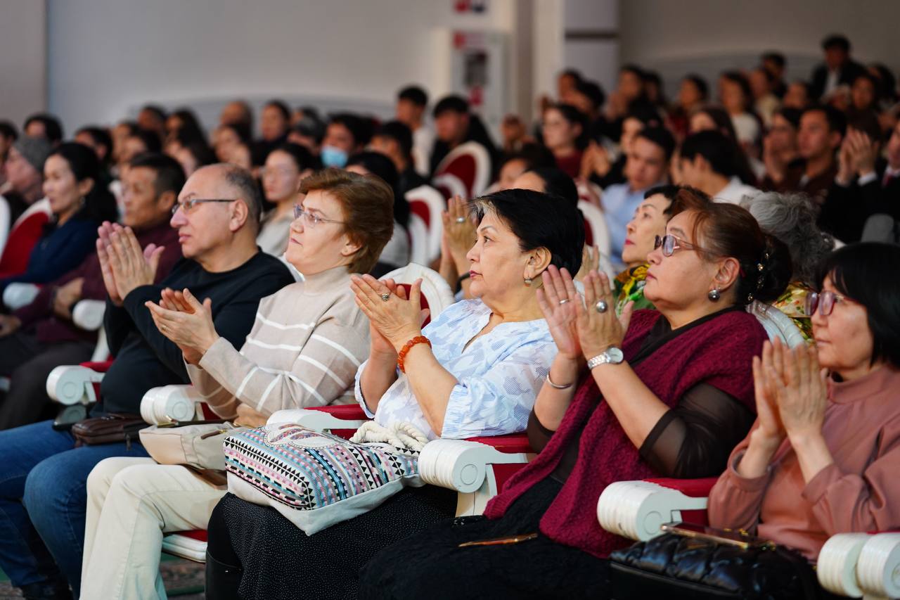 1764361166167342.jpg IMG_1569.JPG