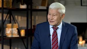 Белгілі ғалым тілге қатысты алып қашпа әңгімелерге сенбеуге шақырды