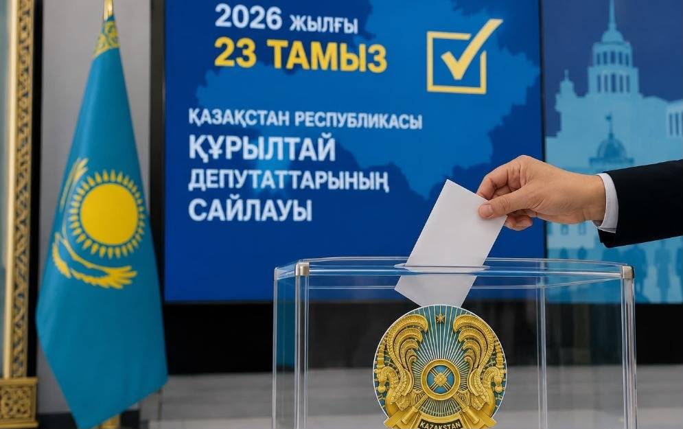 Экологиялық керуен, форум және саяси сын: партиялардың штабында бір күн қалай өтті
