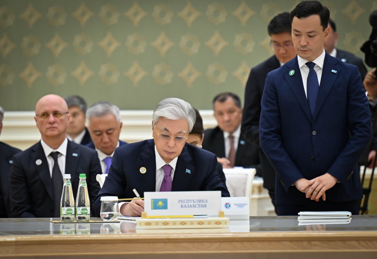1791453729550837.jpg 1791453729550837.jpg